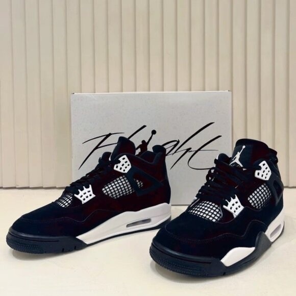 AIR JORDAN 4 RETRO WHITE THUNDER